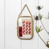 Rounded hanging brass frame 10x15cm