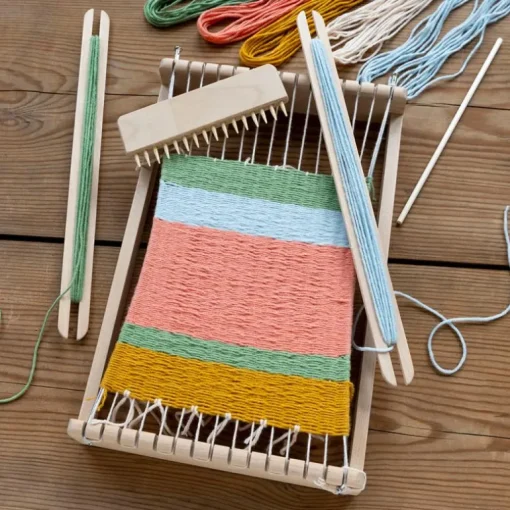 Wooden weaving loom set