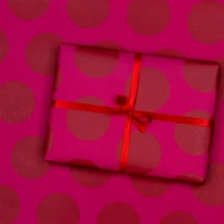 Wrapping paper (5 sheets) - Spotlight red on pink